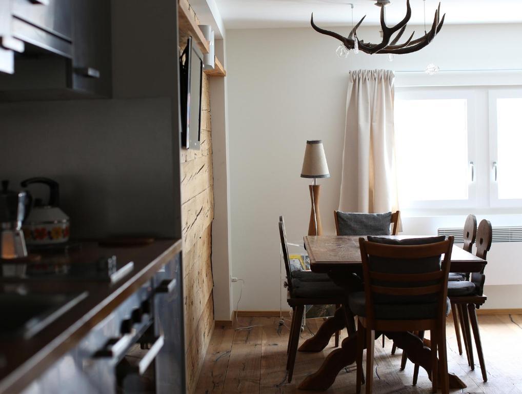 Chalet Swiss Andermatt Phòng bức ảnh